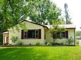 2617 E Lombard St, Davenport, IA 52803