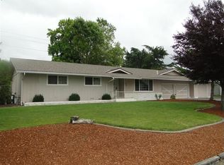 883 Mesman Dr, Grants Pass, OR