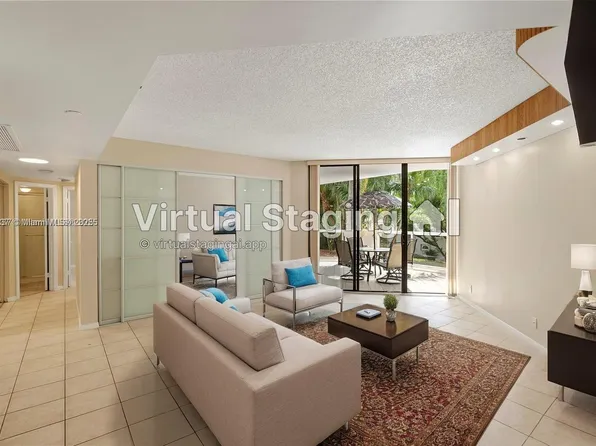 3610 Yacht Club Dr APT 213, Aventura, FL 33180