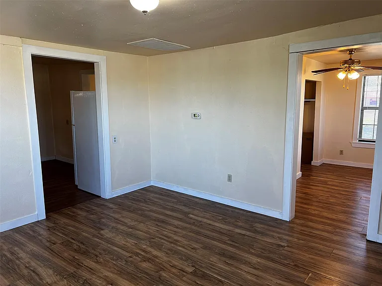 102 E Carrie Manor St — Photo 5
