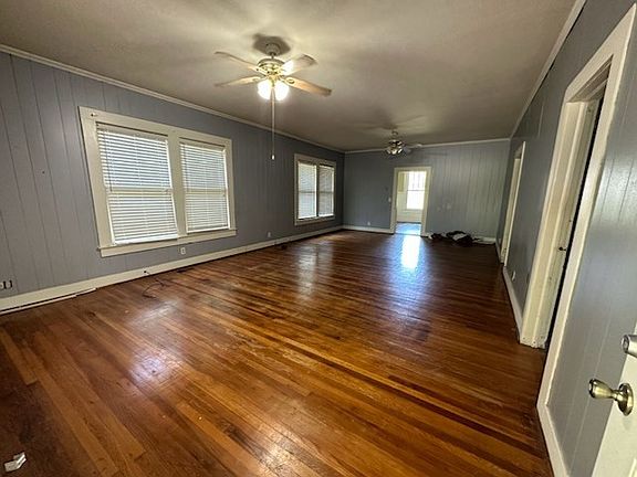 2nd image of 520 Missouri Ave