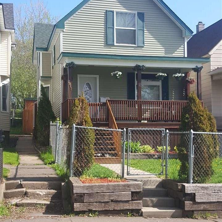 2nd image of 2817 Wicklow St