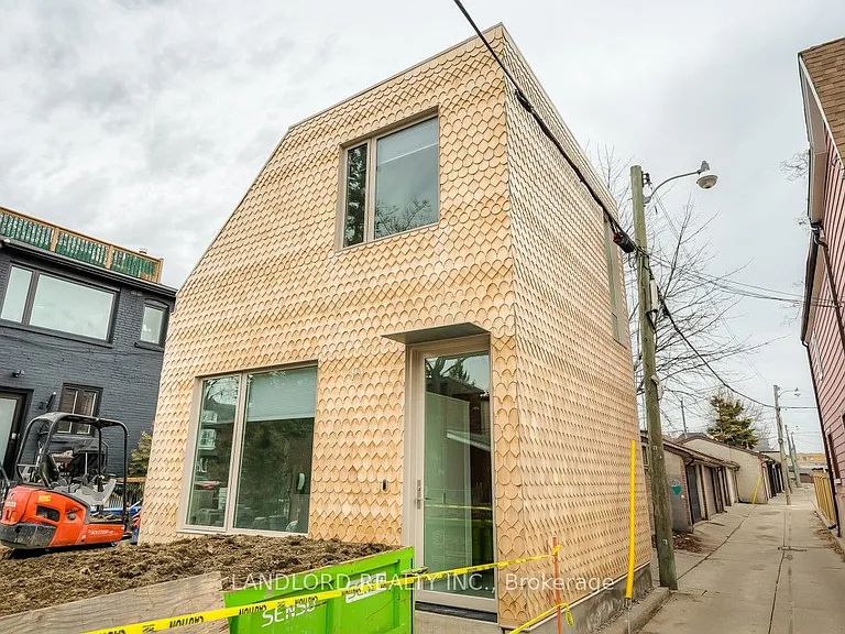 429 Brock Ave #LANEWAY — Photo 20
