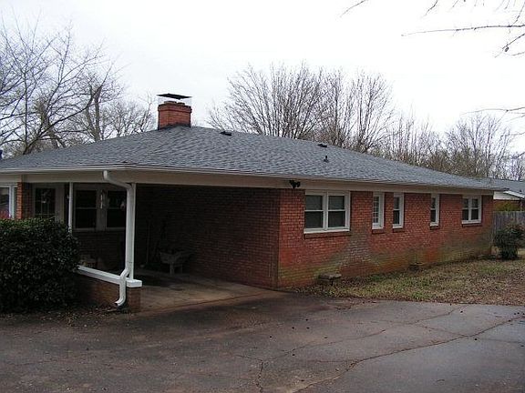 3rd image of 1306 Hammock Ave