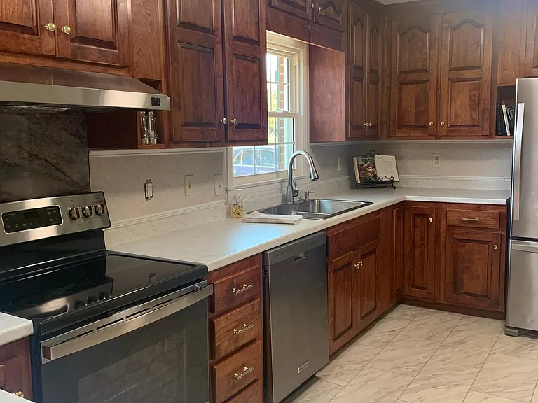 328 Land Oak Rd — Photo 7