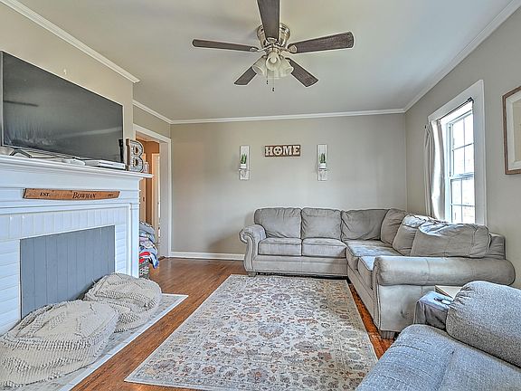 5th image of 117 Williams Ave