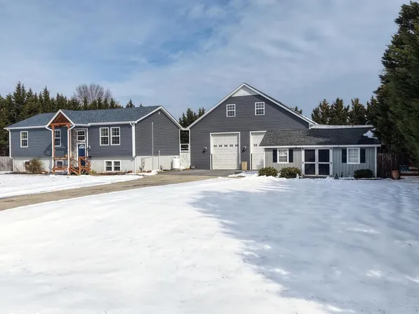 125 Dickens Ln, Felton, DE 19943