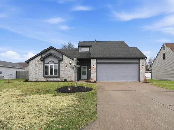 8228 Victoria Woods Pl, Fort Wayne, IN 46825