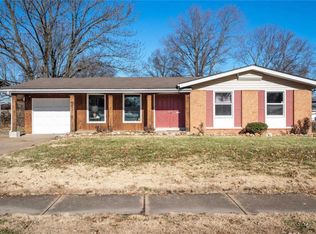 1635 Central Pkwy, Florissant, MO