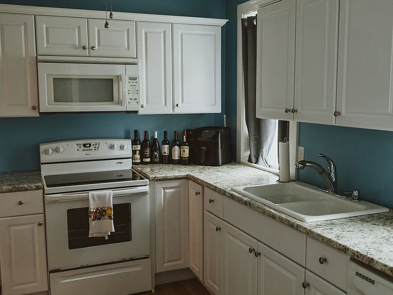 11 Atlantic St #1 — Photo 2
