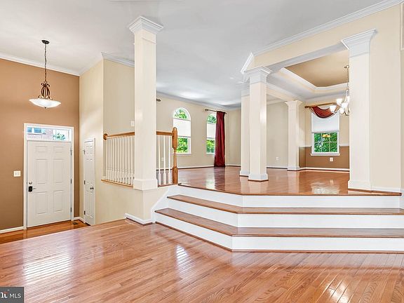 4th image of 4437 Davis Fairfax Ln