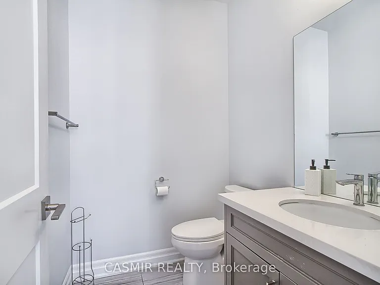 9873 Keele St — Photo 22