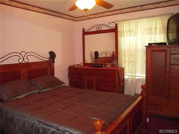 5th image of 6331 Amasis Ct
