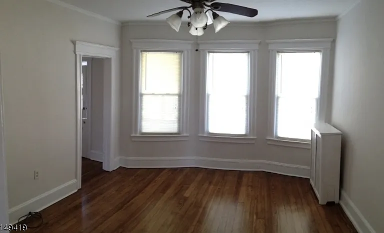 60 Union Ave #2 — Photo 3