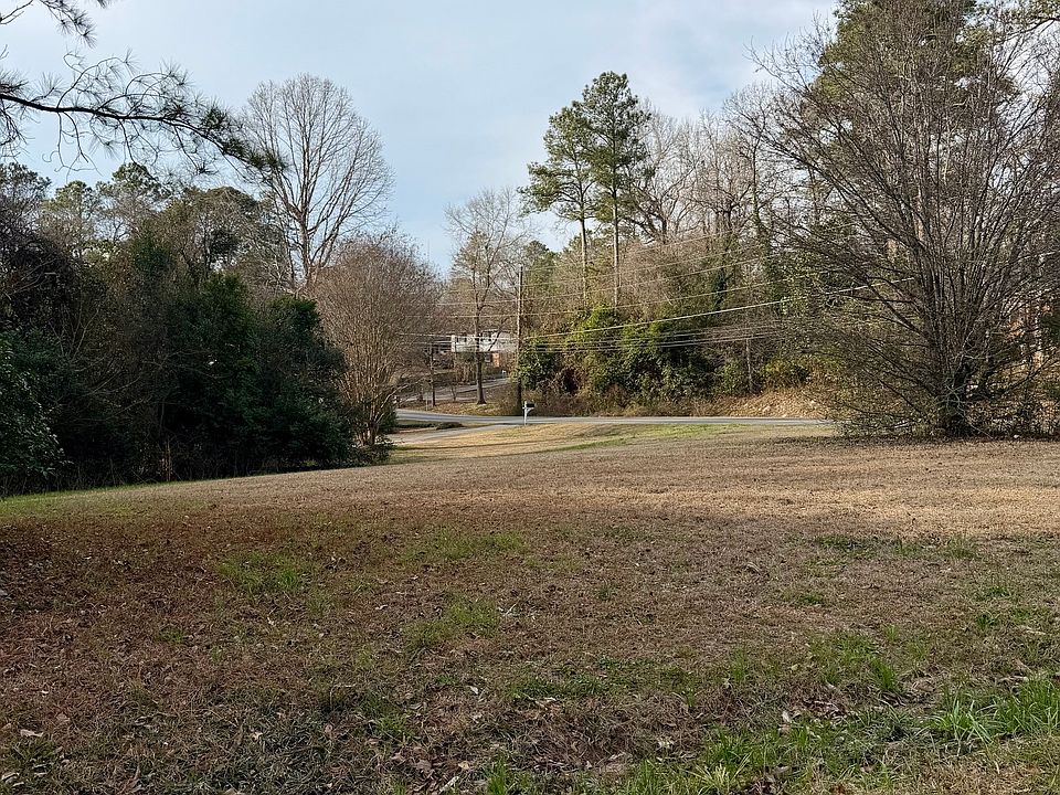 2nd image of 2009 Green St