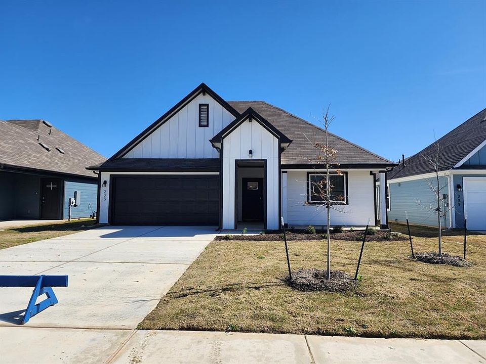 229 Fort Clark Springs Dr, Hutto, TX 78634 MLS 1899778 Zillow
