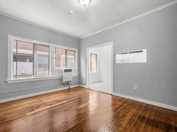 406-412 S Rampart Blvd, 406 S Rampart Blvd #302, Los Angeles, CA 90057