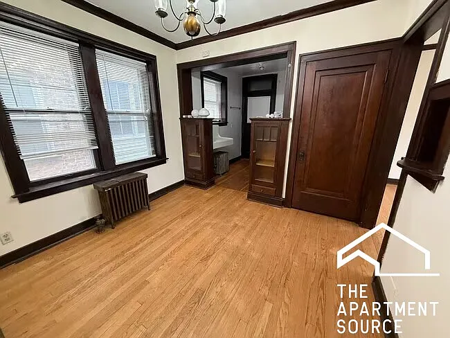 1943 Wesley Ave #201 — Photo 3