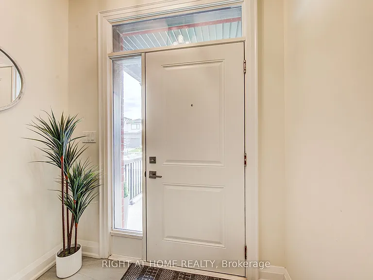 138 Woodberry Cres — Photo 7