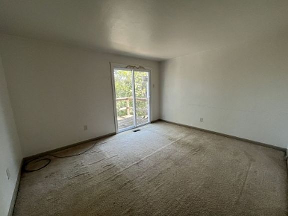 5th image of 341 Dersam St #1