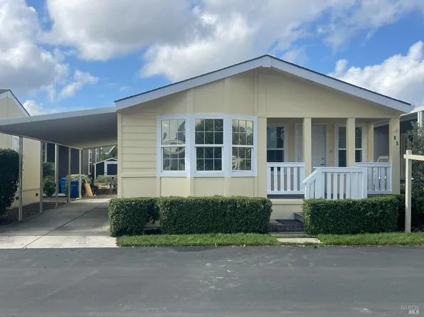 93 Candlewood Drive, Petaluma, CA 94952