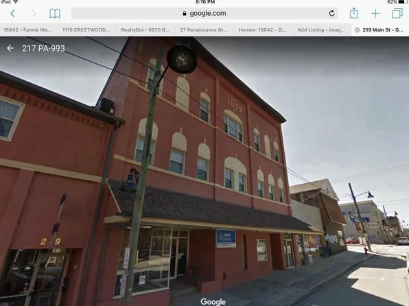 225 Main St APT 3, Irwin, PA 15642