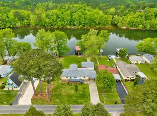 1696 Treasure Isle Rd, Hot Springs, AR 71913