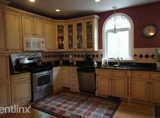 41 Arlington St, Brighton, MA 02135