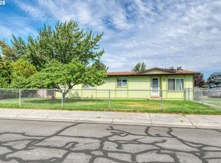 10 SW Sunrise Ct, Hermiston, OR 97838