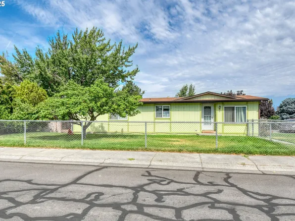 10 SW Sunrise Ct, Hermiston, OR 97838
