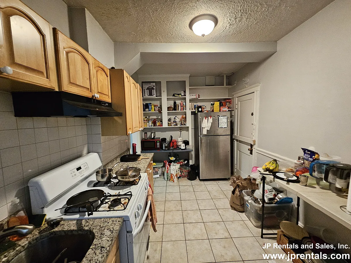 Building Photo - 238 S Huntington Ave #2
