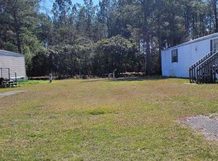 926 Hollywood Dr, Hinesville, GA 31313