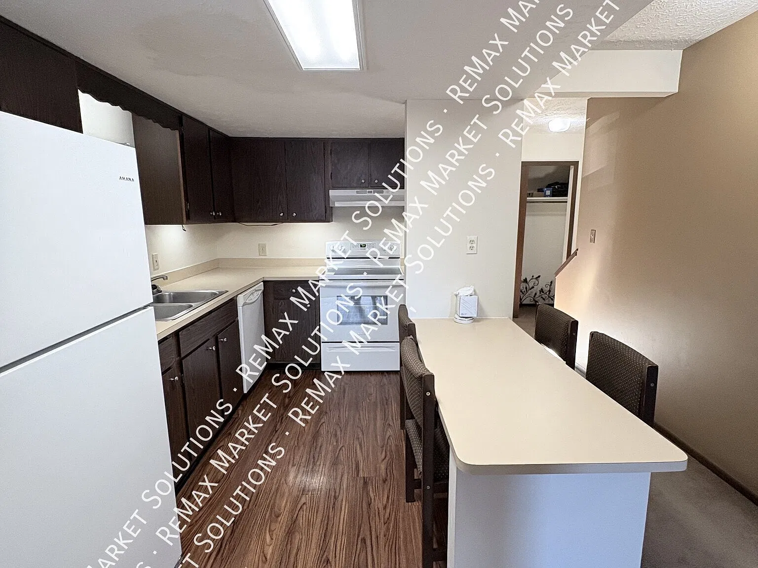 Townhouse for Rent in Cuyahoga Falls! — Photo 3