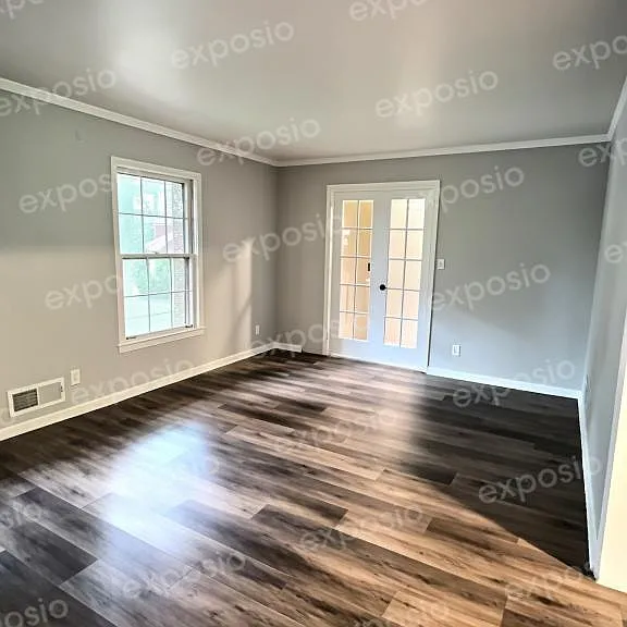 4579 Bergen Ct — Photo 6