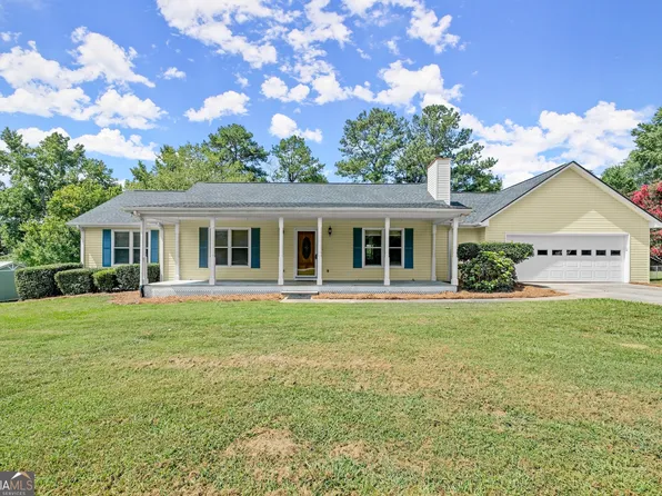 4839 Countryside Dr, Flowery Branch, GA 30542