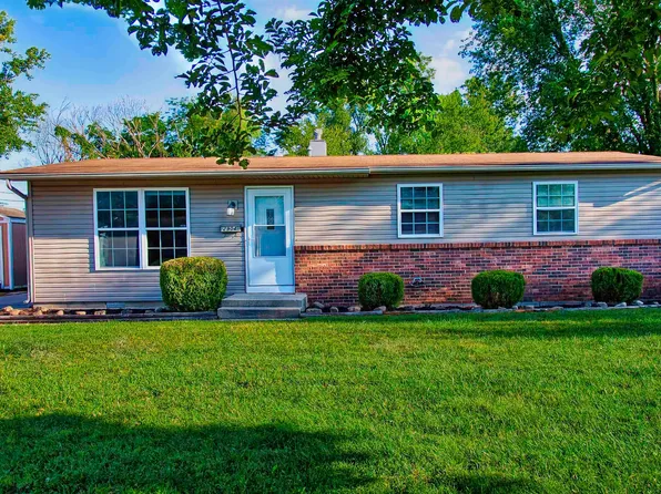 2904 Pinewood Dr, Fort Wayne, IN 46809