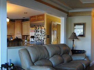 10 Oldfield Rd, Shavertown, PA 18708