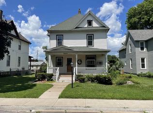 1440 W 14th St, Davenport, IA