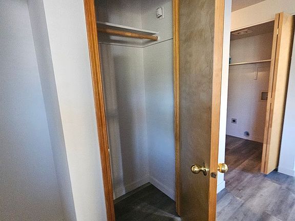 4th image of 1826 NE Fairview Ave #B