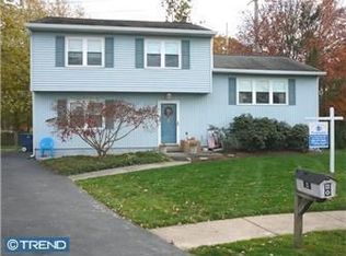 2 Eastwind Ct, Newark, DE 19713