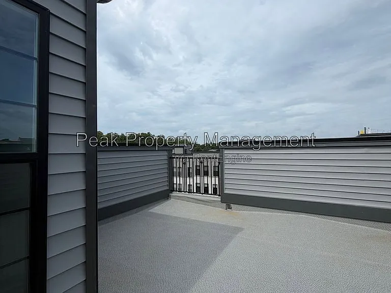 227 Brattice Dr — Photo 29