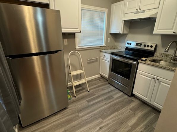 556 Franklin St #1