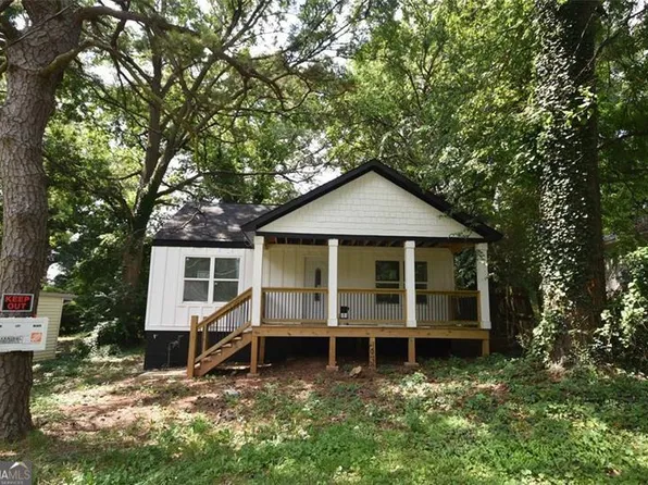 1000 Poplar St, East Pt, GA 30344