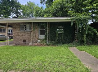 1019 E 6th Ave, Pine Bluff, AR 71601