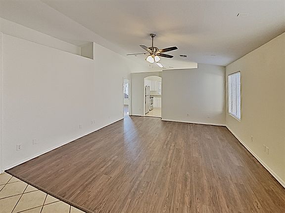 3rd image of 8657 E Natal Ave