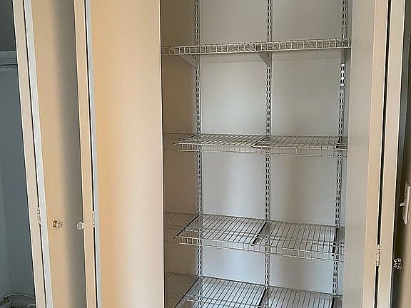 5th image of 5 Birchwood Ct APT 5C
