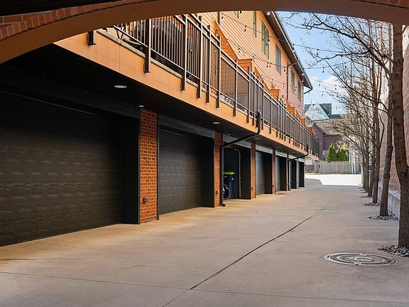 2nd image of 204 Boardman Ave #2