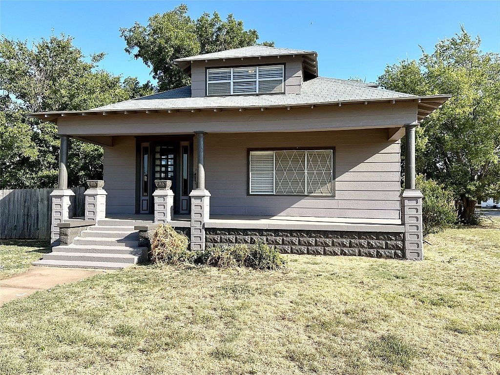 621 E Commerce St, Altus, OK 73521 MLS 1079209 Zillow