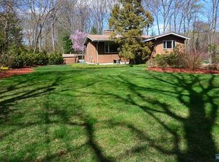 799 Birchwood Dr, Wyckoff, NJ 07481