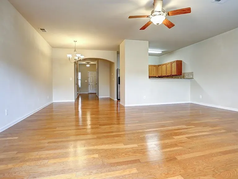 5624 Moresby Ct — Photo 8